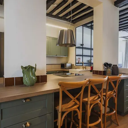 Moderne -2br-6p- Palais Royal Apartment Paris